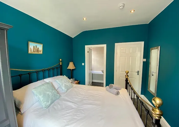 Blenheim Guest House